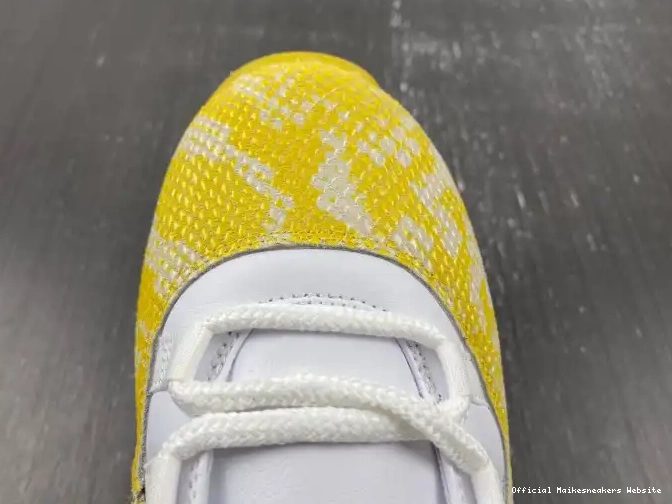 Official Maikesneakers AH7860-107 11 WMNS Low Air Snakeskin Yellow Jordan 0402